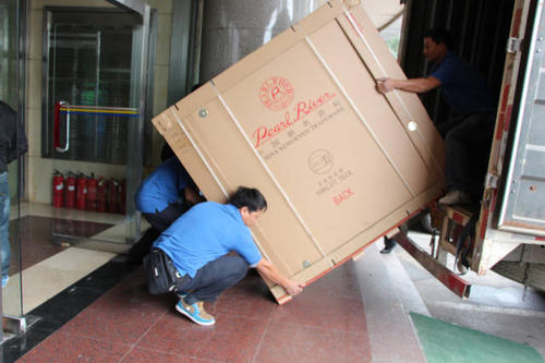 嵊州钢琴贵重工艺品无忧运